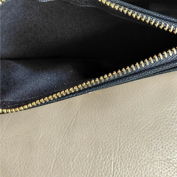 Valentino Orlandi Designer Black Diamond Quilted Crossbody Small Shoulder Bag - Picture 14 of 15